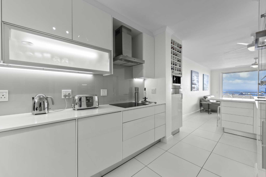 2 Bedroom Property for Sale in Sea Point Western Cape